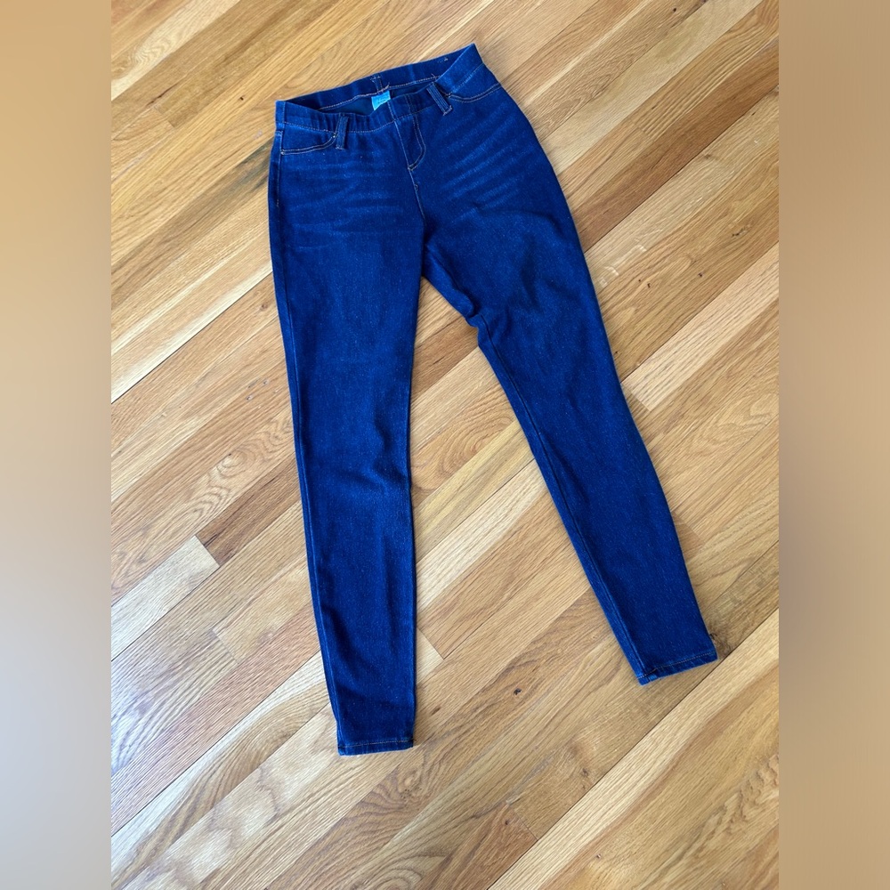 Leggings, jean look with comfortable material.
